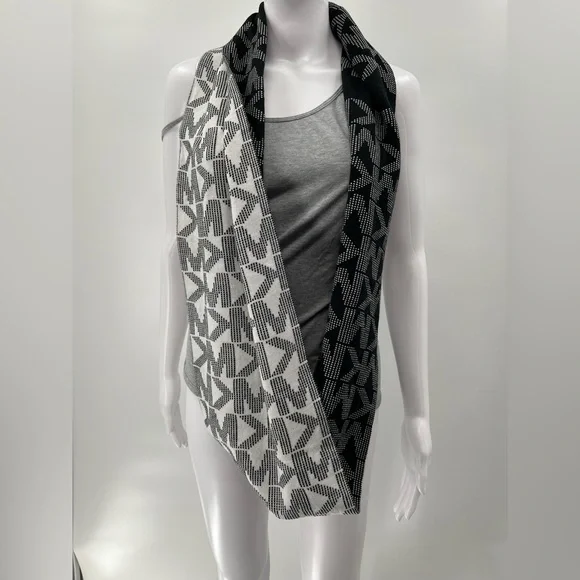 Reversible Michael Kors Infinity‎ Scarf