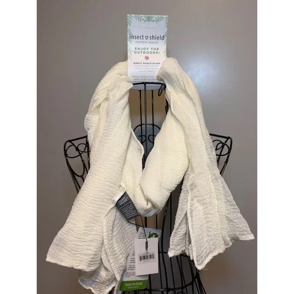 Hadley Wren Ivory Classic Insect Shield Scarf Repellent Apparel ISS177-IVR NWT