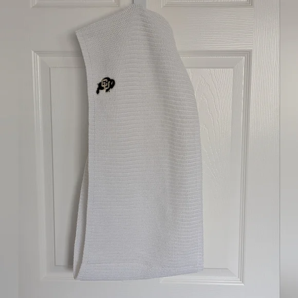 CU Buffs White Knitted Infinity Scarf