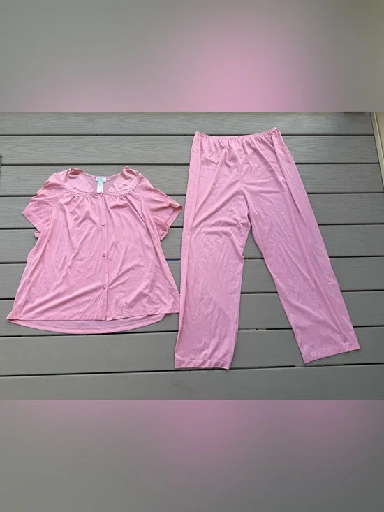 Vintage Vanity Fair Pink Nylon Pajama Set XL 44 Lace 2 Piece