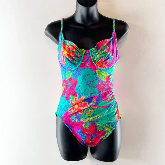 e.Stewart Vintage Floral Underwire One Piece Swimsuit & Sarong Set Blue Pink 10