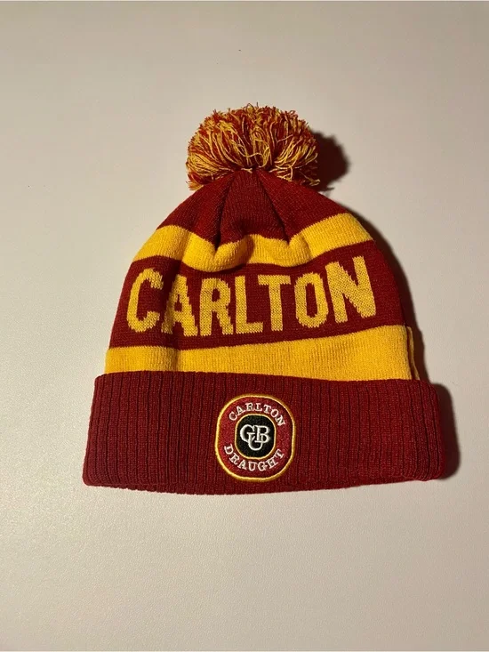 Carlton Draught Maroon Yellow Pom Pom Beanie AFL Footy Winter Knit Hat OSFM