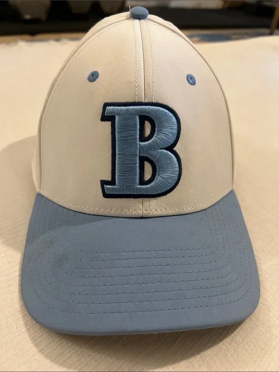 Embroidered 'B' Two-Tone Baseball Cap – Light Blue and Cream
