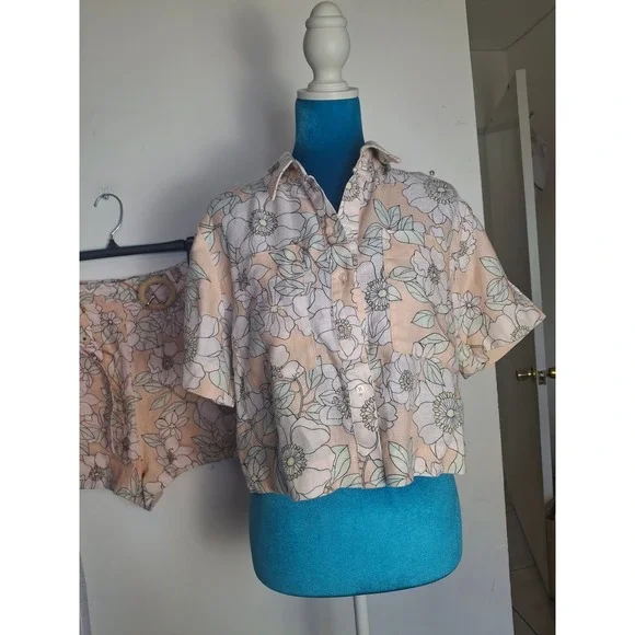 Claudie Pierlot Paris 100% Linen Floral Shirt and Shorts Set Peach Size 40