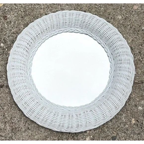 Vintage Round White Wicker‎ Mirror 19