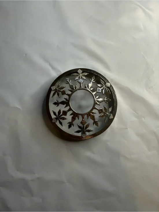 Yankee Candle Illuma-Lid Snowflakes Jar Candle Topper