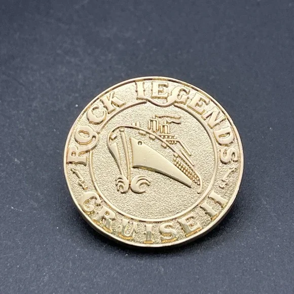 Rock Legends Cruise II‎ Gold Tone Lapel Hat Pin
