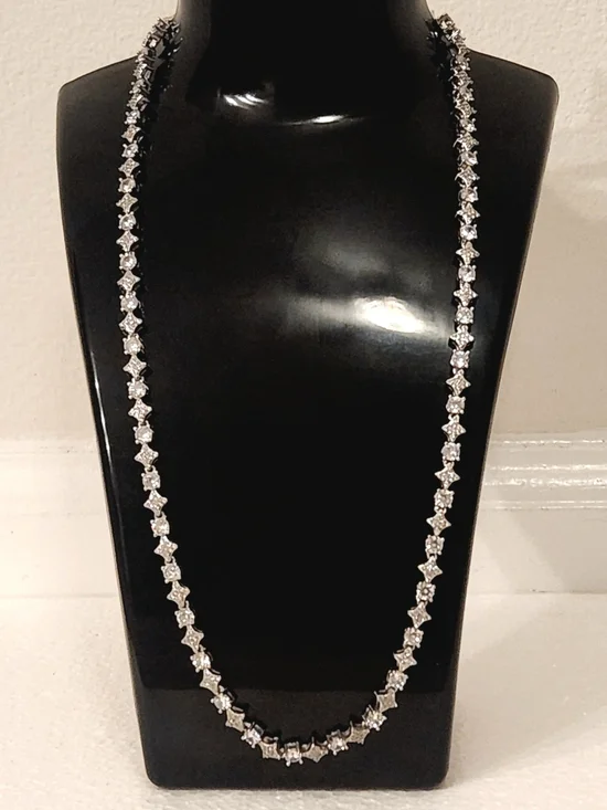 Silver Quadrangular Star Tennis chain/necklace