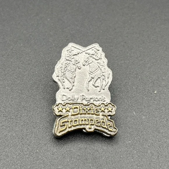 Dolly‎ Parton's Dixie Stampede Pewter Finish Lapel Hat Pin