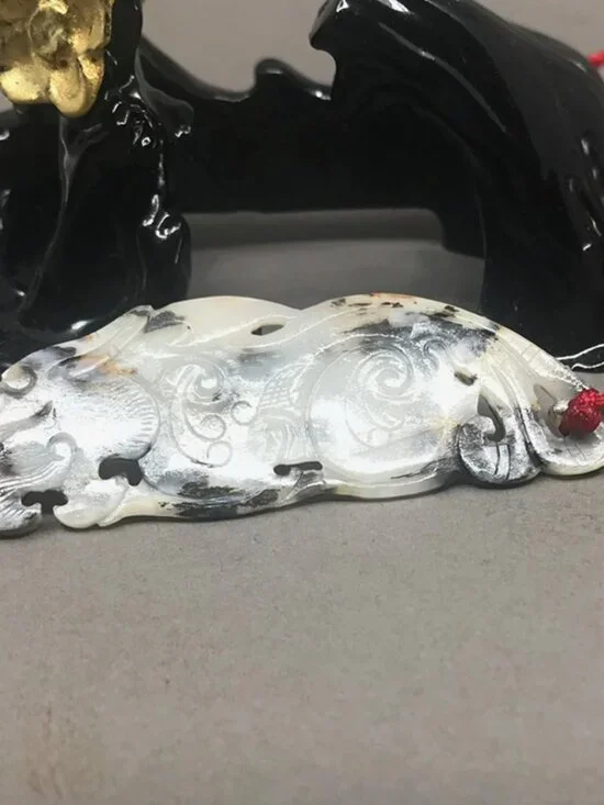 Vintage Chinese Hetian Jade Fortune Beast Pendant