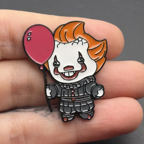 Cartoon Pennywise The Dancing Clown‎ IT Stephen King Lapel Hat Pin