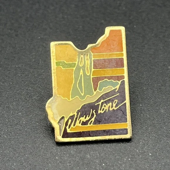 Yellowstone National Park‎ Wyoming Old Faithful Geyser USA Lapel Hat Pin