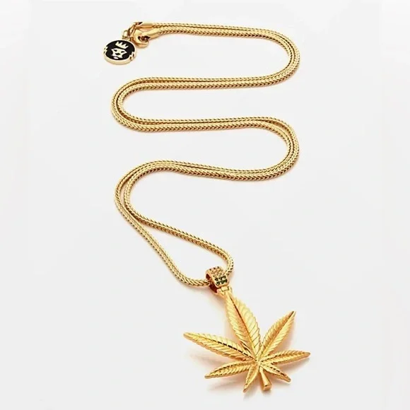 King Ice X Snoop Dogg Jungle Julz Weed Leaf Gold Necklace