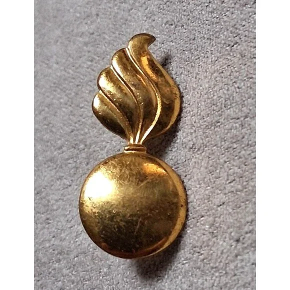 WW2 US Army Ordnance Corp Collar Insignia