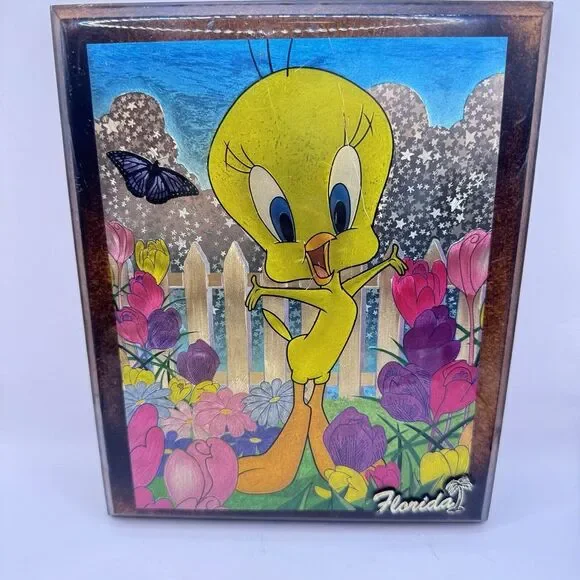 1996‎ Looney Toons Tweety Bird Changing Colors When Moved Vintage Laminated Pic
