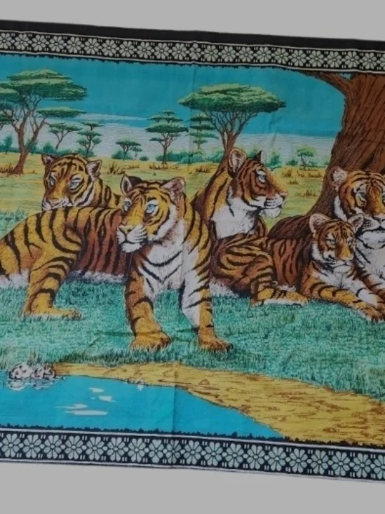 Vintage 1970s Asian Tiger Family Wall Tapestry Rug - Retro Boho Decor -53”x36”