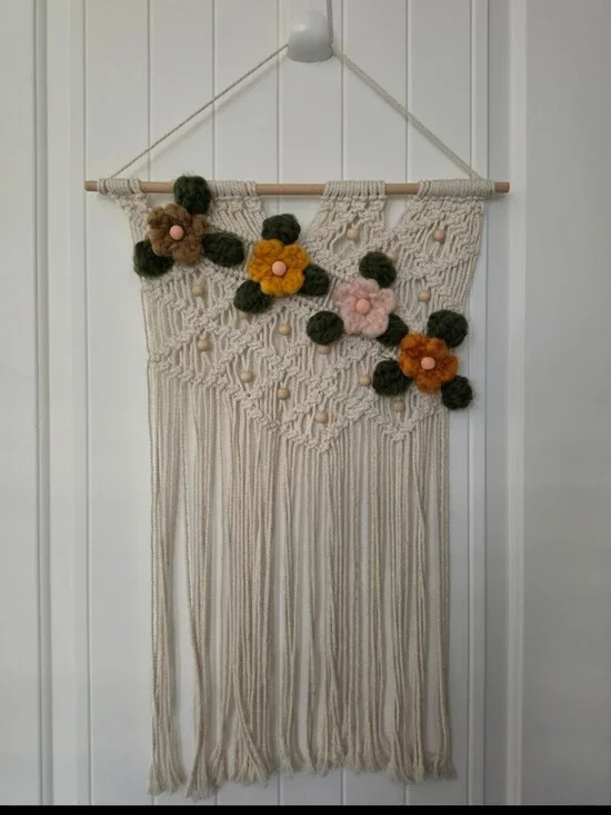 34.5x19 in Fringe Floral Macrame Crochet Wall Art Decor Tapestry Anthropologie