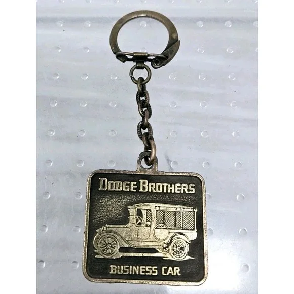 Vintage Dodge Brothers Metal Emblem Keychain Tag Medal‎ Business Car