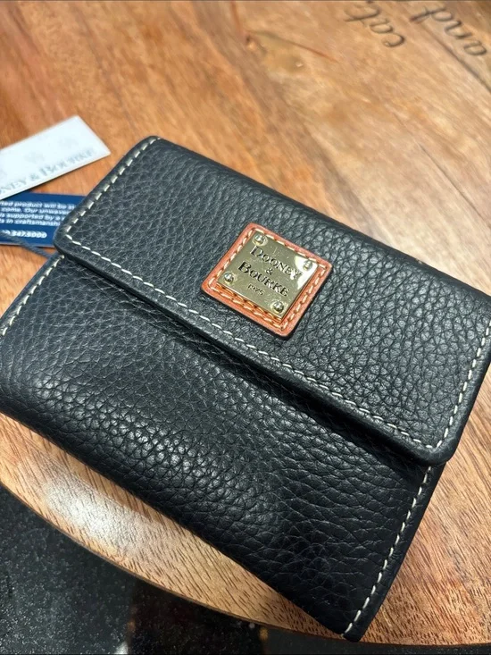 Dooney‎ & Bourke Black Pebbled Leather Wallet