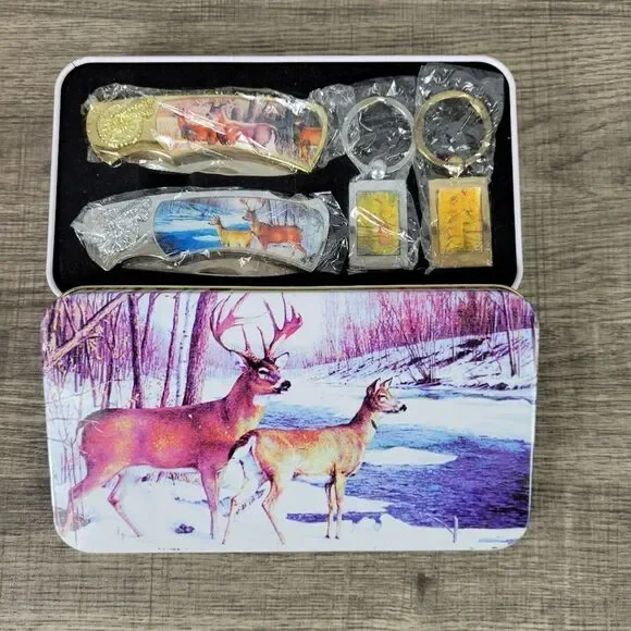 Decorative‎ Folding Knife and Keychain Set with Decorative Tin