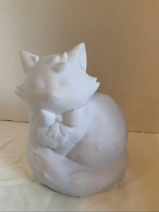 White Bow-Tie Cat Figurine Toy for Cats - Unbranded