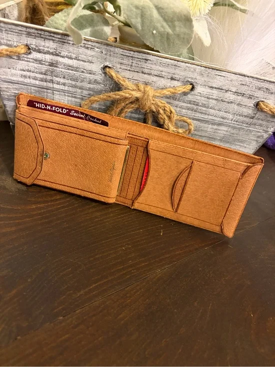 Scotch Pigskin Hidden Fold Key Pocket Removable Photo album Wallet