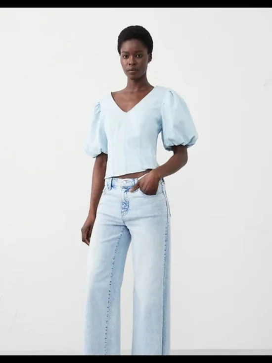 Banana Republic Light Blue Puff Sleeve V-Neck Blouse