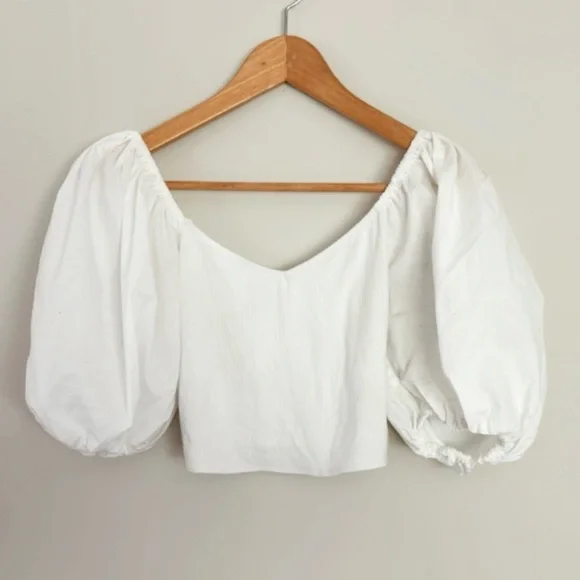Abercrombie & Fitch White Puff Sleeve Crop Blouse