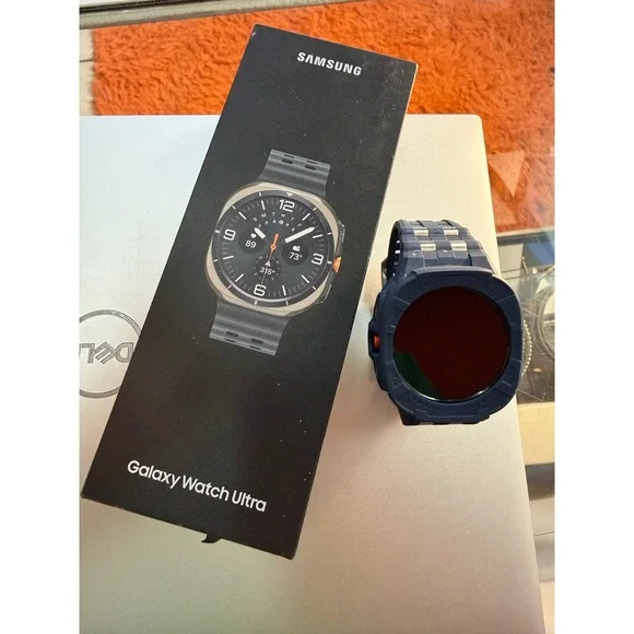 Samsung Galaxy Watch Ultra SM-L705U 47mm Titanium Silver LTE GPS Smartwatch
