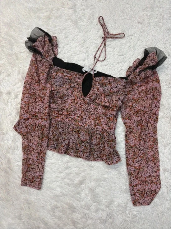 Astr Pink Floral Puff-Sleeve Smocked Peplum Blouse