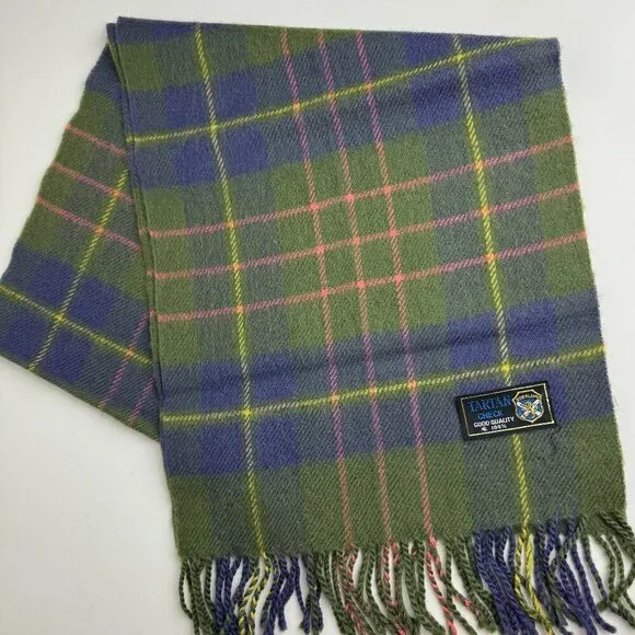 Scotland  100% Wool Plaid Scarf Green Fringe