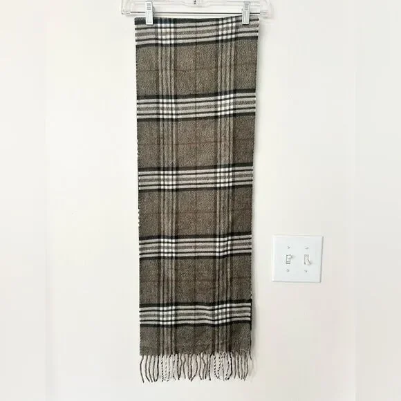 Black Brown 1826 Plaid Scarf