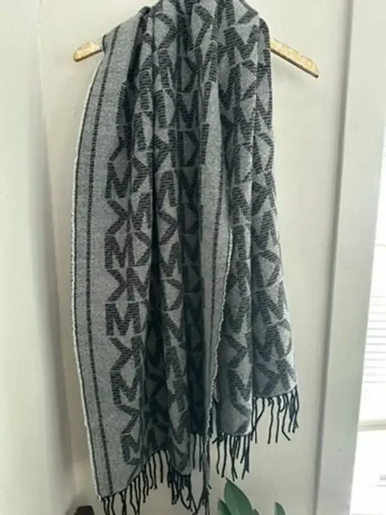 Michael Kors Black and Gray Acrylic Scarf
