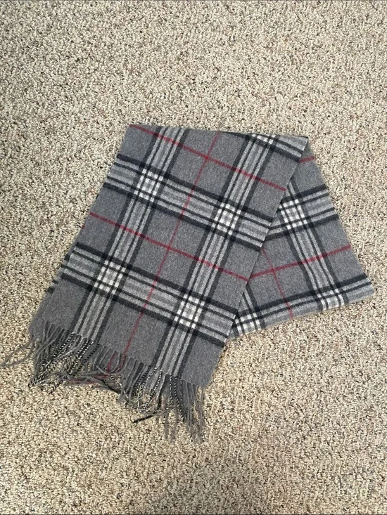 Via Condotti 100% Virgin Wool Gray Plaid Scarf with Red Accent