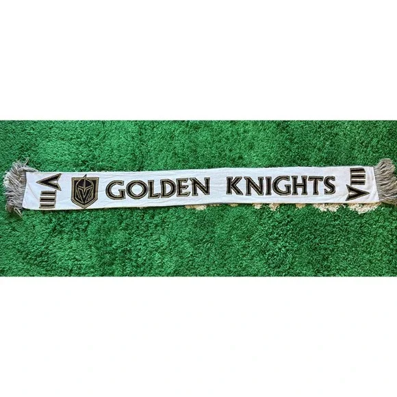 Vegas Golden Knights Scarf Unisex OS White Excellent NHL Hockey‎ Knit Fringe