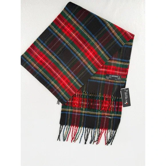 V. Fraas Scarf Unisex OS Black Plaid Cashmink Acrylic Fringe Made in Germany‎