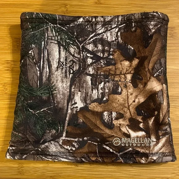 Magellan Outdoors RealTree Extra Camouflage Neck Gaiter with Thick Fleece Lining