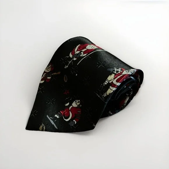 Mickey Mouse Mickey & Co Santa Neck‎ Tie 100% Silk