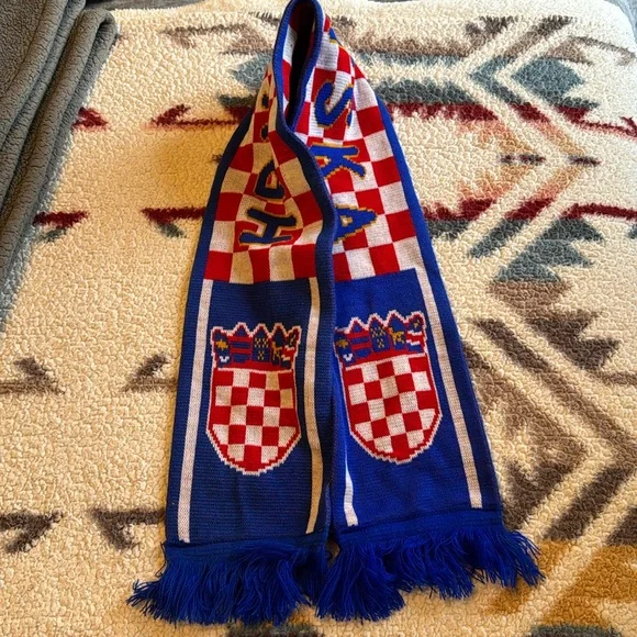 Croatia soccer scarf