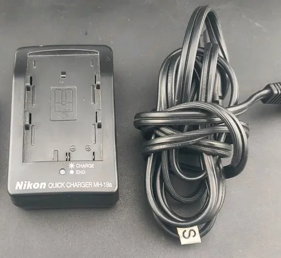 OEM Nikon MH-18a Quick Battery Charger AC Cord EN-EL3e D90 D80 D300 D700 D200