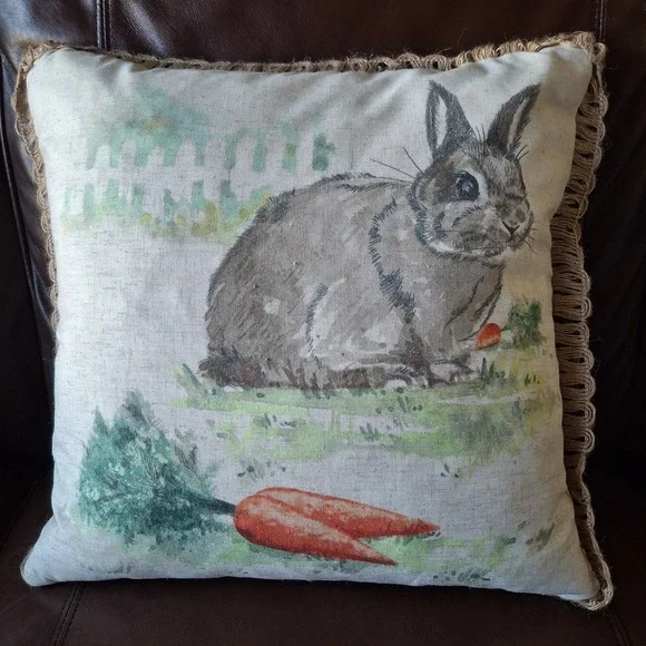 425 SOUTH LOS ANGELES Decor Pillow Easter Bunny Rabbit Carrots Zipper 17