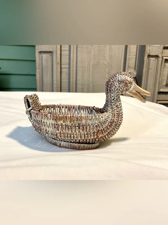 Small Wicker Duck Basket - Woven Rattan - Planter - Boho - Storage - 7.5” X 4.5”
