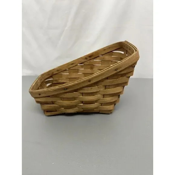 Small Vegetable‎ Sleigh Basket Vintage 1984 Longaberger