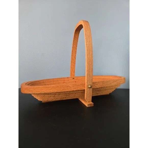 Vtg Handcrafted Wooden Folding Collapsible Spiral Oval Shaped‎ Fruit Basket Bowl
