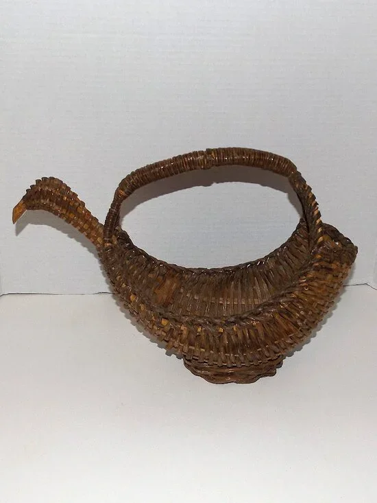 Vintage Woven Wicker And Bamboo Brown Bird Basket Carved Beak