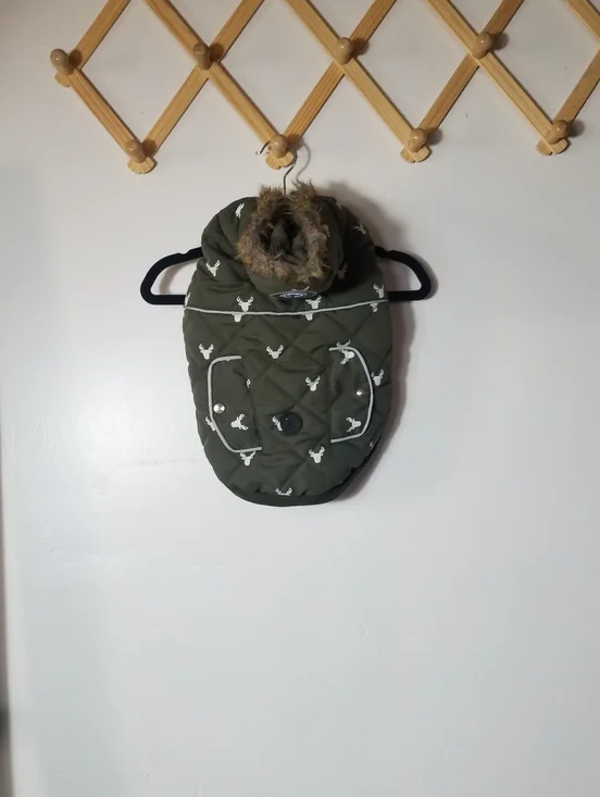 LUVGEAR DOG QUILTED OLIVE COAT WITH FAUX FUR HOOD SIZE MEDIUM