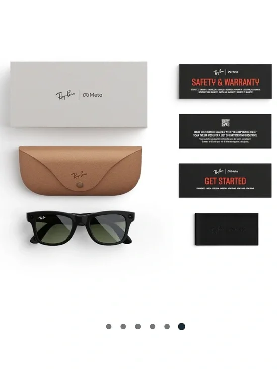 Ray-Ban Wayfarer META Sunglasses - Black Frame with Green Lenses