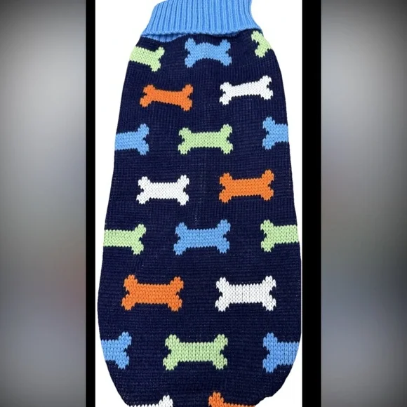 Dog Sweater Dog Bone pattern 3XL NEW