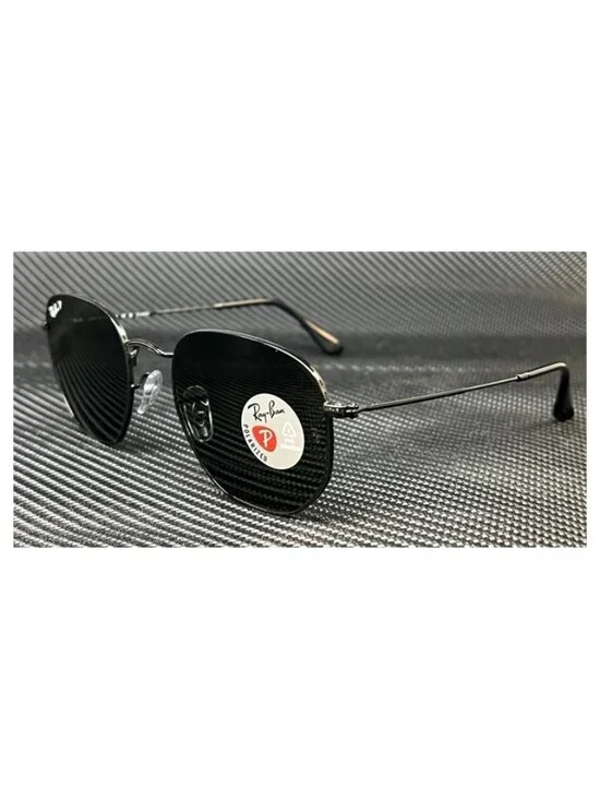 New Ray-Ban Men  Black Sunglasses  51- 21- 145