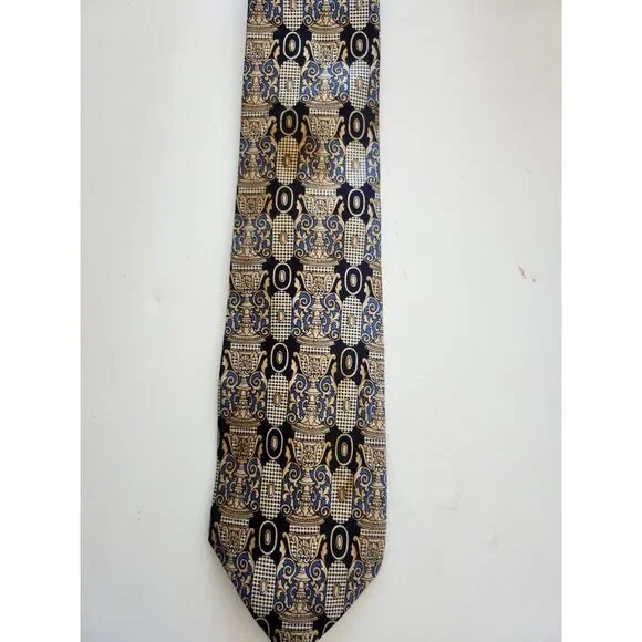The Metropolitan Museum of Art silk necktie 100% silk B1